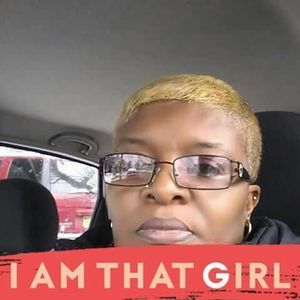 Meet your Posher, Evette